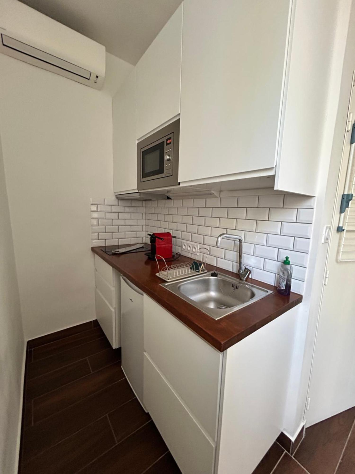 Agreable Studio Renove Avec Place De Parking Bandol Εξωτερικό φωτογραφία