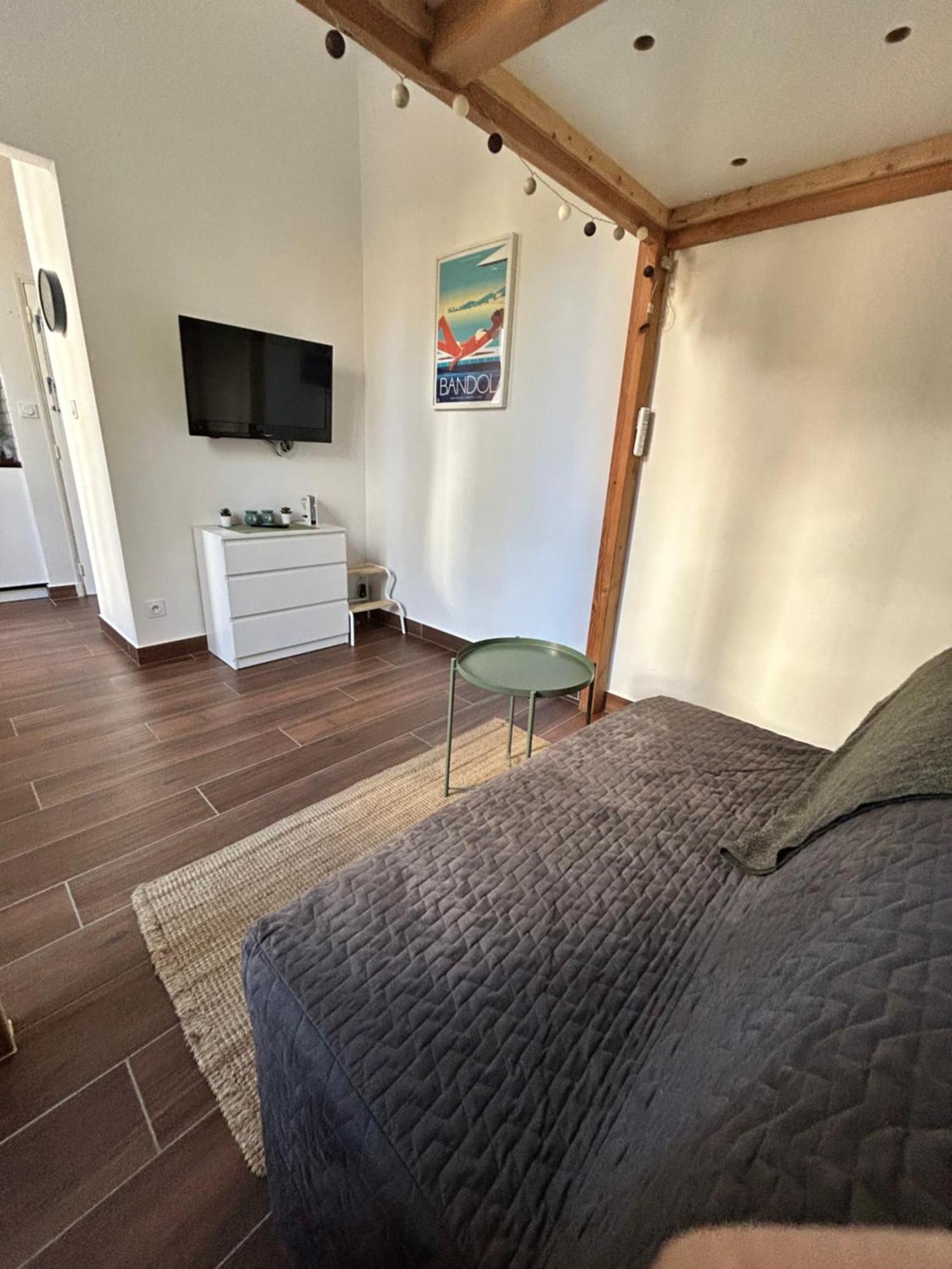 Agreable Studio Renove Avec Place De Parking Bandol Εξωτερικό φωτογραφία