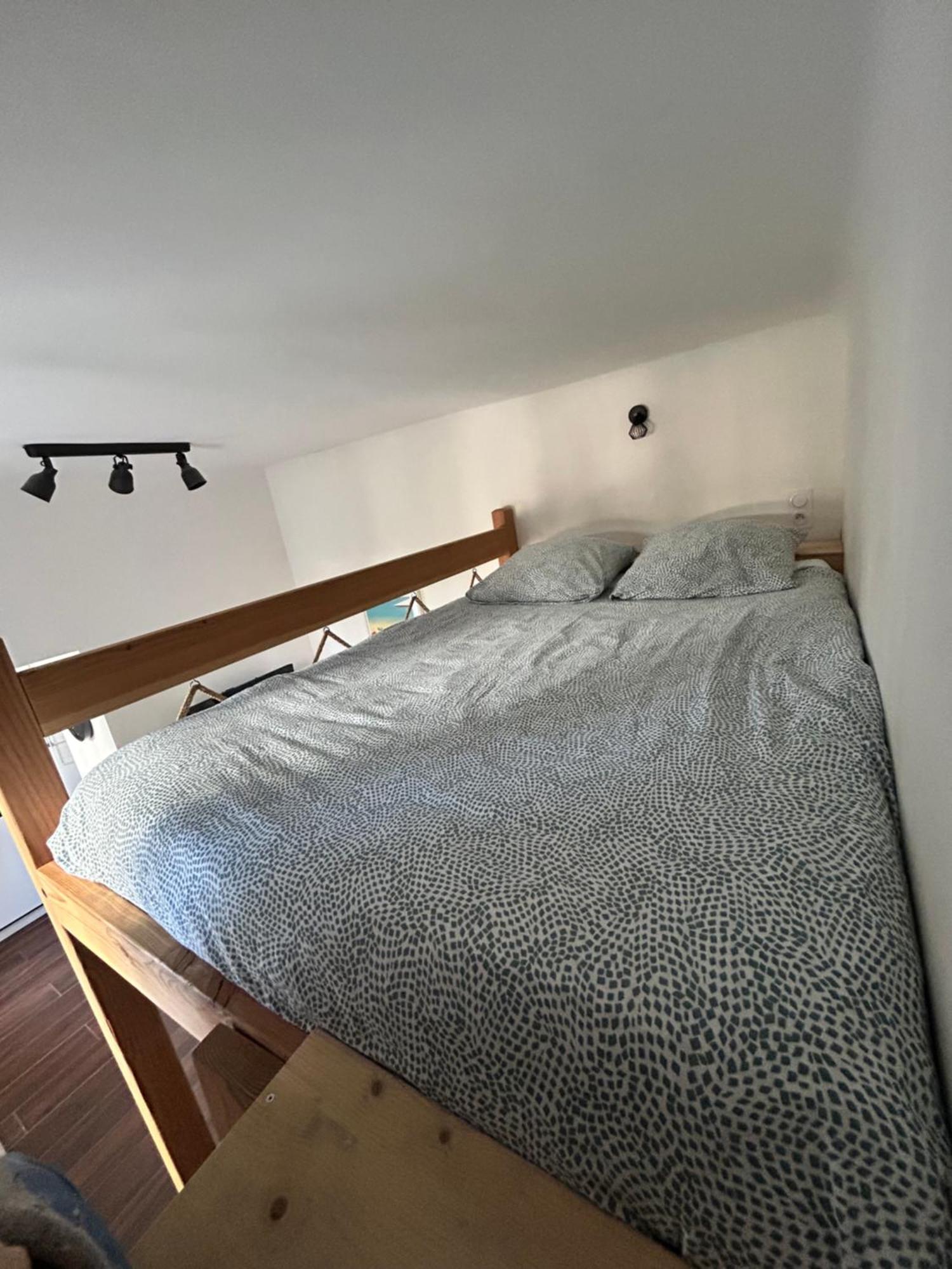 Agreable Studio Renove Avec Place De Parking Bandol Εξωτερικό φωτογραφία