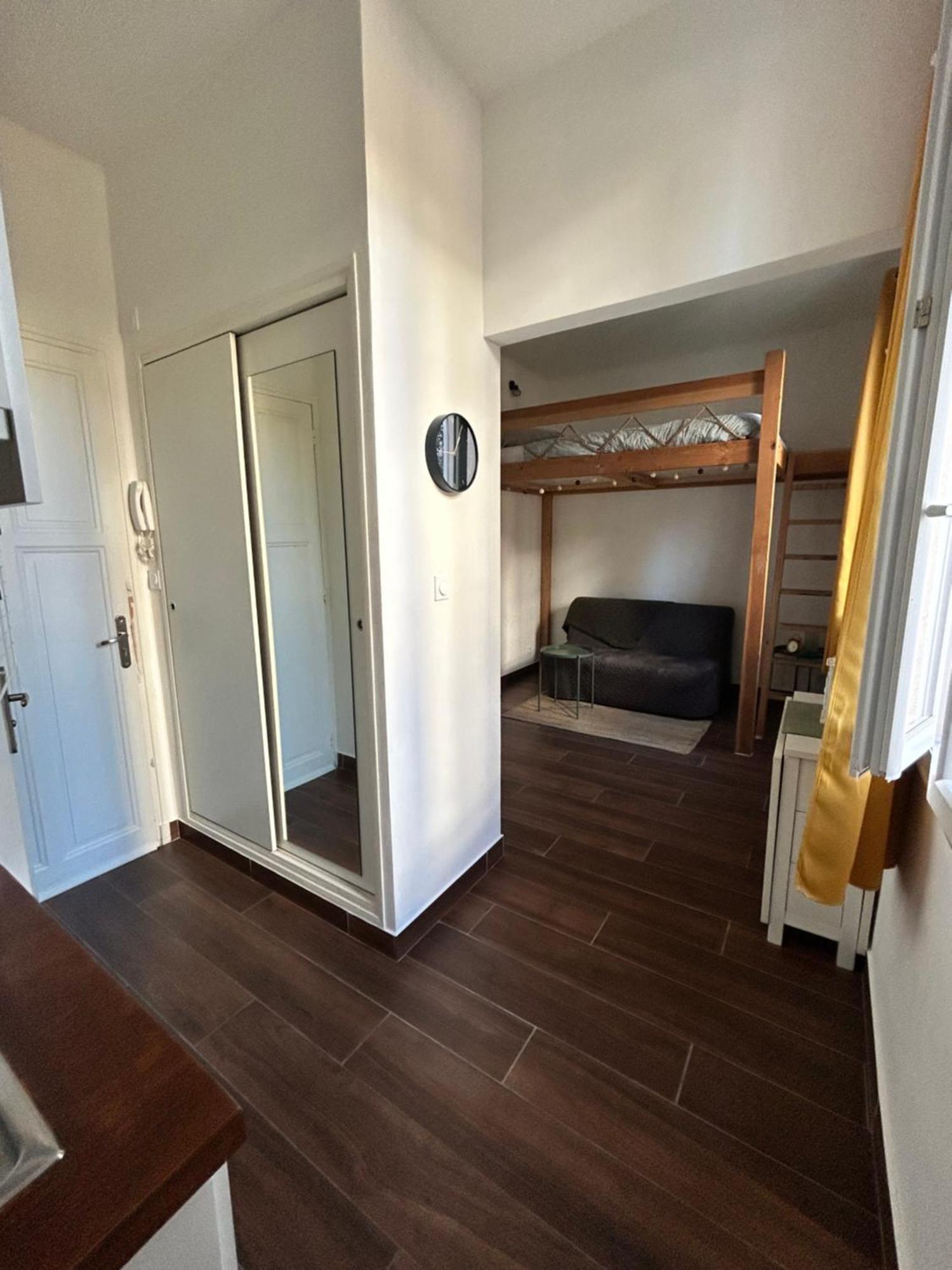 Agreable Studio Renove Avec Place De Parking Bandol Εξωτερικό φωτογραφία