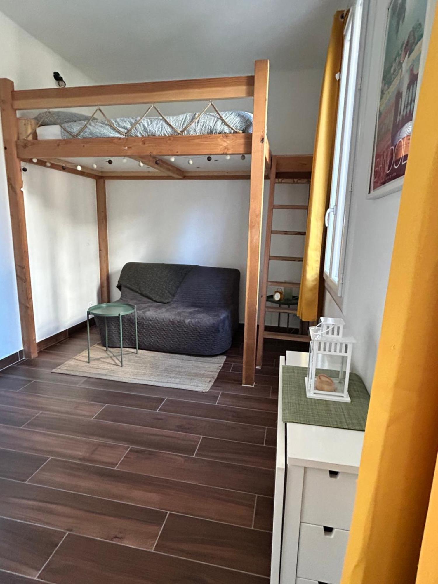 Agreable Studio Renove Avec Place De Parking Bandol Εξωτερικό φωτογραφία